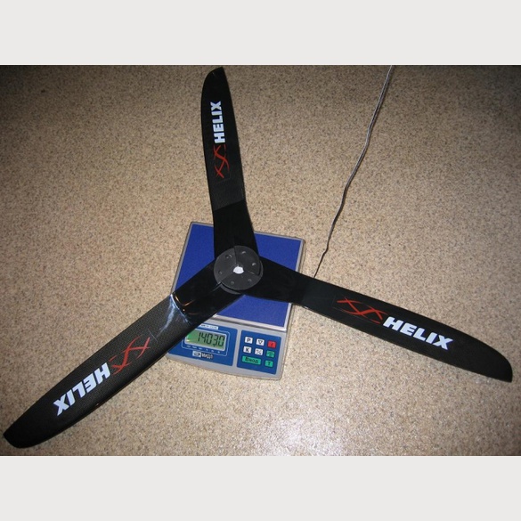  Propeller HELIX H30F 3-blade